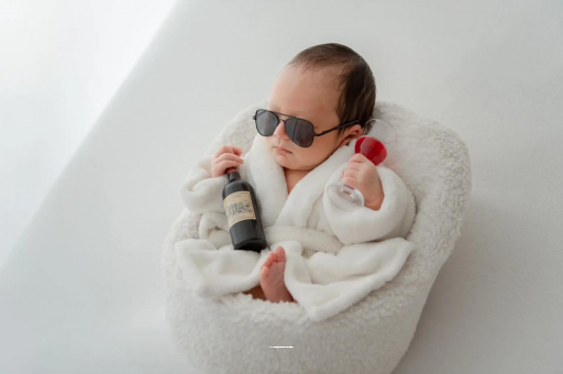 海南宝宝几个月会爬 海南宝宝几个月会爬